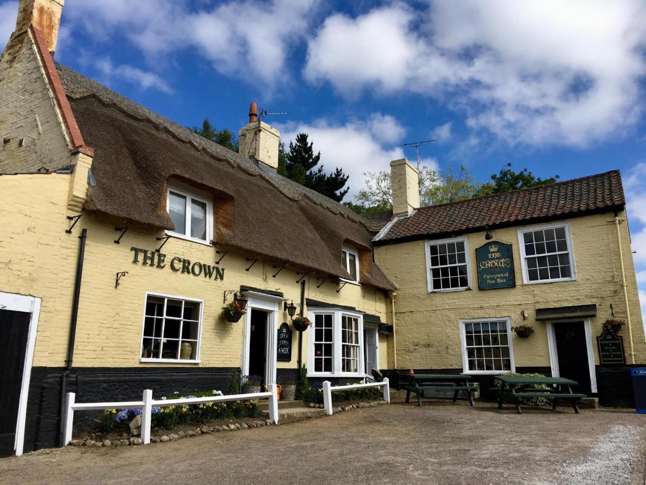 The Crown Inn Smallburgh Экстерьер фото