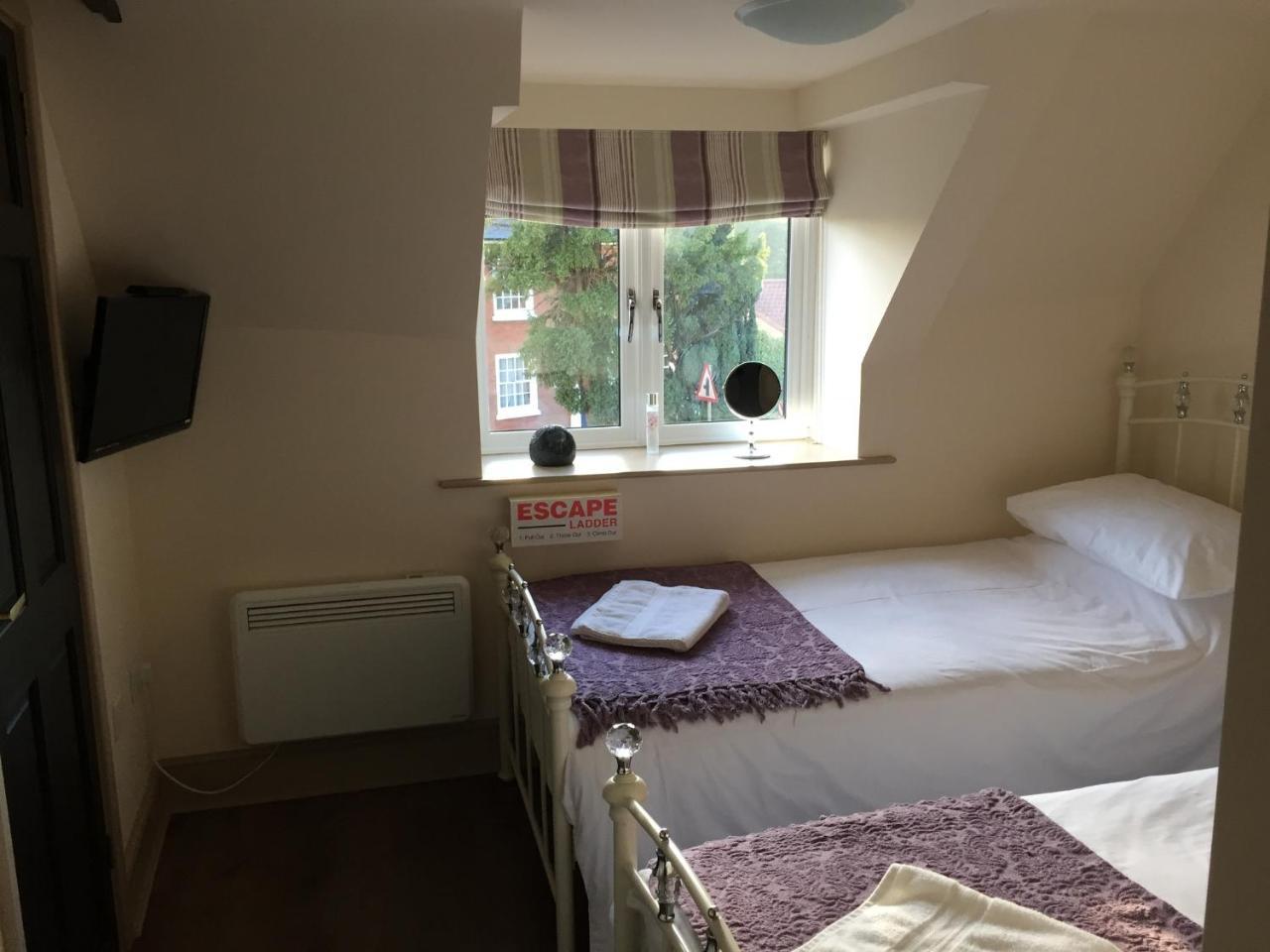 The Crown Inn Smallburgh Экстерьер фото