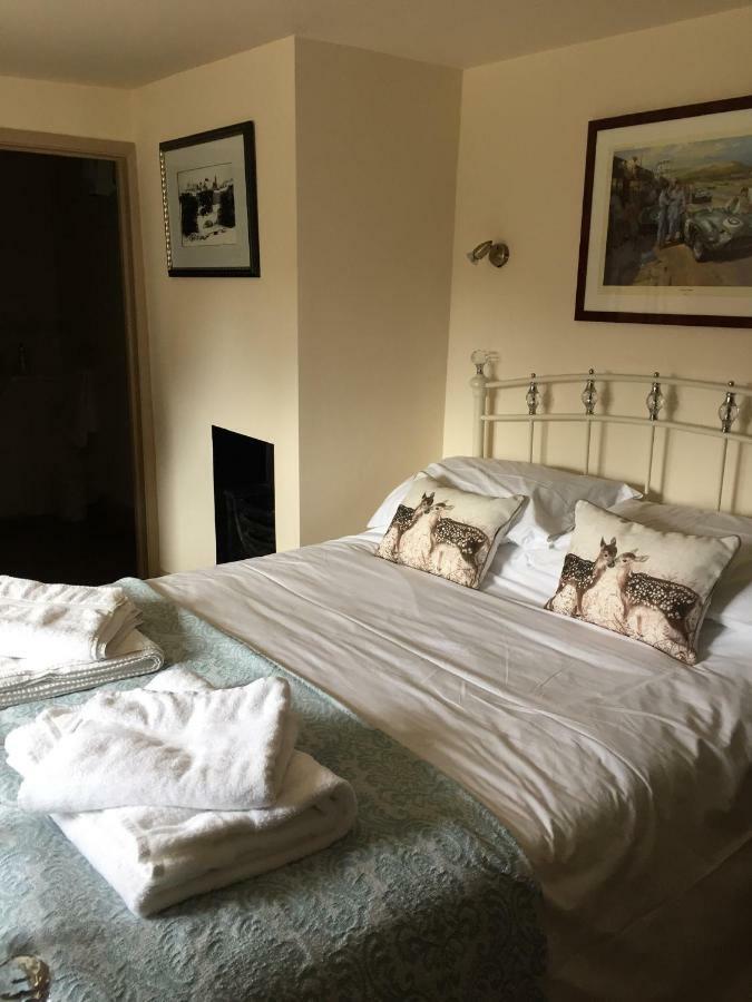 The Crown Inn Smallburgh Экстерьер фото